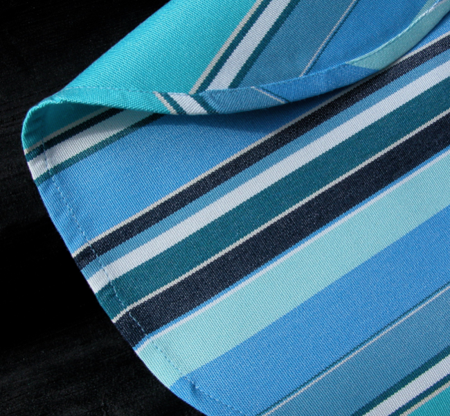 Sunbrella_stripe_tablecloth